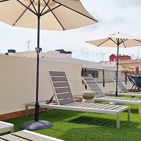 Feelathome Stadium Apartments L'Hospitalet de Llobregat Exterior photo
